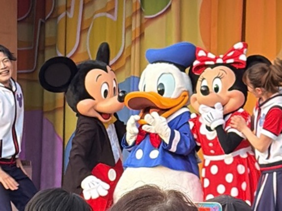 【12年ぶりの東京ディズニーランド④】ジャンボリミッキー当選！空いてる夕方アトラクション＆夜パレードはここが穴場でした♬