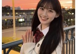 川﨑桜(22)がJK制服を着た結果wwwwwwwwwwww