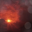 雲間の太陽