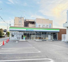 中央林間駅ちかくにファミマができるみたい。10月8日オープン