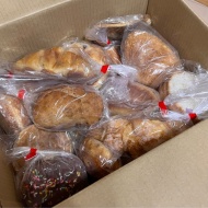 今日の朝ごぱんとかなりお得度高めのおまかせパンセット