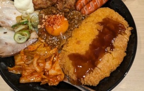 カミナリ飯の新店が名古屋市栄に開店していたので、カミナリ飯を食べに行ってみた。(背徳飯 愛知県 名古屋市 中区栄  栄駅)