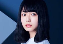 【画像】長濱ねるちゃん、とんでもなく卑猥な格好で握手に応じるｗｗこれはアカン・・・
