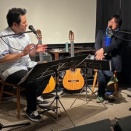 ラジオで何を話しているのか？