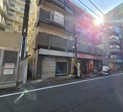 つつじヶ丘にある
