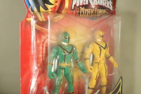 (未使用･未開封品)　ヒーロークラブ POWER RANGERS MYSTIC FORCE 誕生! ミスティックフォース  p1m72rm Bandai Power Rangers: Mystic Force - Yellow Mystic Light