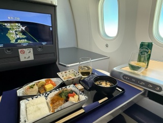 ANA ビジネスクラス機内食　東京羽田ー台北松山