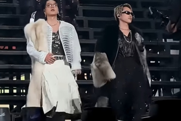 三代目　縁日　レア　ポーチ 今市隆二　実写 大阪 三代目JSB 今市隆二 ポーチ ポーチくじ KINGDOM 縁日 - メルカリ