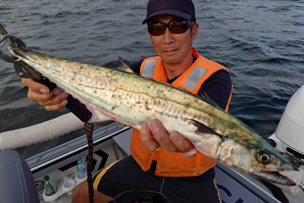 TOKYOBAY FISHING GUIDE SERVICE Glory(グローリーフィッシング) - 青物