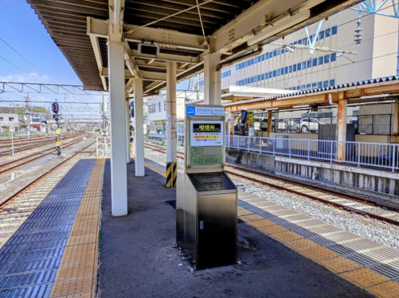 三大昔タバコを吸えてた信じられない場所「病院」「旅客機」