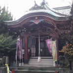 壊れた玩具で遊ぶ日々