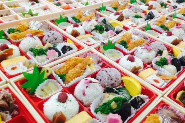 福岡の弁当専門店 辻が花のスタッフブログ