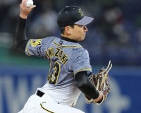 「8回の男」が開幕戦から本領見せた　阪神・岩崎が完璧リリーフ「普段通りに投げられた」