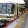 【平日朝のみ】 新大阪駅で 221系の 「エキスポライナー」 を撮る （2025年3月）