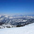 【画像】ワークマン上下12000円ウェアで雪山来た
