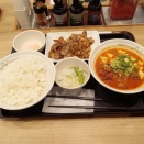 南半球の花々「ネイティブフラワーのマルシェブーケ」＆松屋「牛豆腐キムチチゲ牛カルビ焼肉定食」