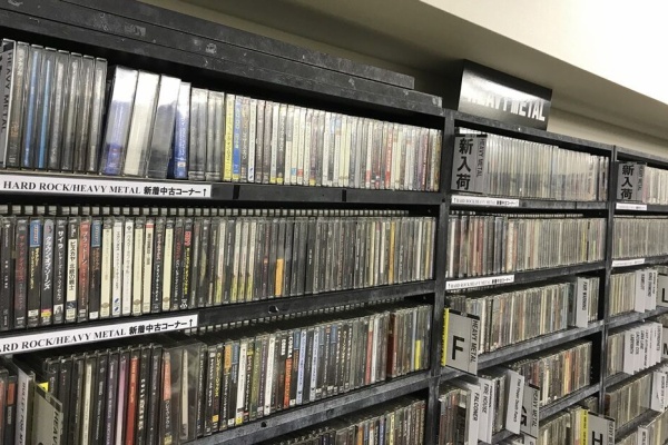 メタル中古CD　まとめ売り　　送料無料 Yahoo!オークション - 12) ジャンク扱い 洋楽 CD まとめ売り 120