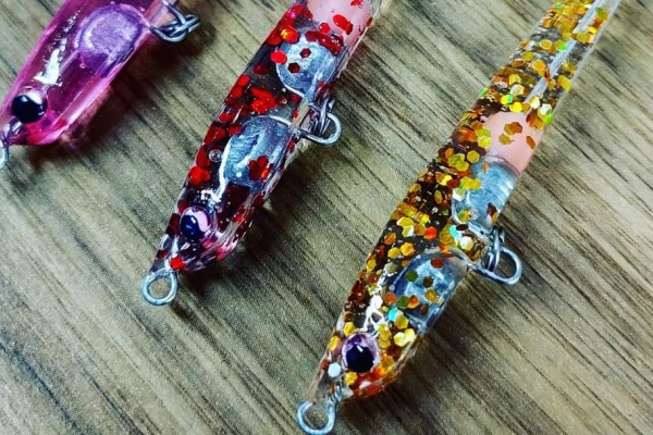 クロパグ親父の釣りだけしながら生きていきたい レジンルアー