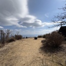 〈ぶらり関東の城・41〉土肥城から頼朝の隠れたしとどの窟へ、そして湯河原梅林と温泉！