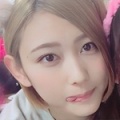 志田愛佳の舌出し