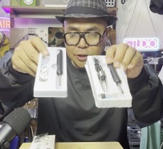 AmazonやTemuで安く売っている「カメラ付き耳かき(スマホに接続)」を2個試してみたら、使用者本人の衝撃的な事実が明らかになった…。(一応、レビューの方がメインです)