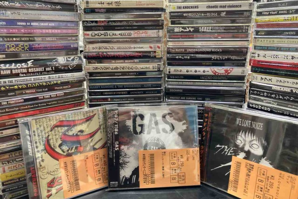 ディスクユニオン新宿パンクマーケット - 2024年10月