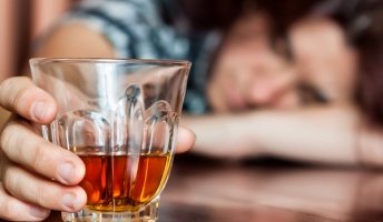 ツイッターで断酒垢作って断酒成功したんだが、ヤバいことになった