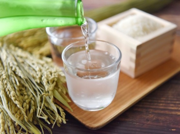 新潟のお酒が古町に大集合!『ふるまちモール7』で『新潟SAKEフェア2025』開催!11月1日、2日。『新潟県産品PRフェア』11月2日開催。