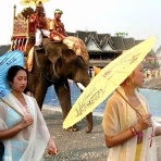 コイワカメラの「世界の路地裏で（または女たち）」