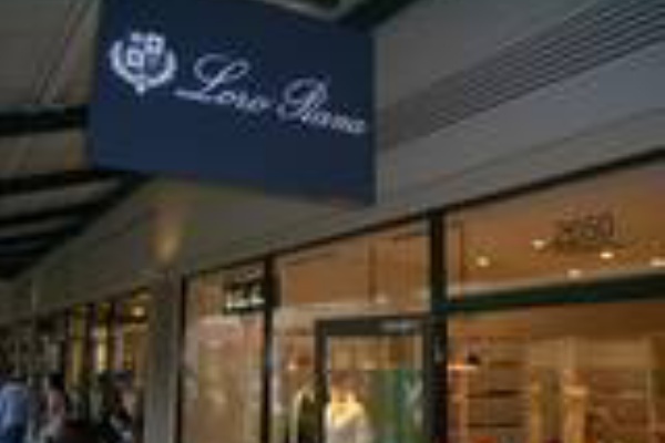 御殿場プレミアムアウトレット超々最新情報 By御殿場プレミアムアウトレット探偵団 姫野理沙 質流れ情報あり 御殿場アウトレット のブランド ロロピアーナ