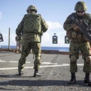 【画像】陸上自衛隊「防弾チョッキは363万もする」航空自衛隊「民間に防弾チョッキ依頼したら46万だった」