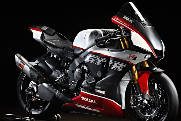 ヤマハ YZF-R1 2015-16 純正 アクラポヴィッチマフラー Akrapovic (アクラポヴィッチ) フルエキ・Evolution Line・チタン・YZF