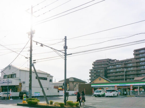 大和市内のファミマで店名に唯一カタカナが入る店舗はどこ？【やまとクイズ】