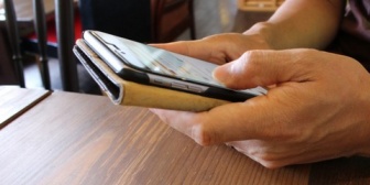 年上の既女上司とLINEしてて「ご褒美に抱きしめてもらってもいいですか？」って言って「内緒だよ、濃厚接触になっちゃうね 笑」って言われたけど…