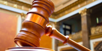 結婚するからと数年引っ張られ、挙句に仕事がしたいからと別れることになりました