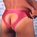 【画像】女さん、えちえちパンツを履いて温泉で笑われてしまうｗｗｗ