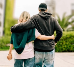 Z世代の男性は女性に従順であることを望む傾向が明らかに！　海外の反応。