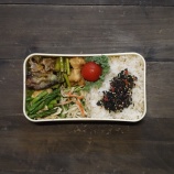 『2026/5/27のパートナーの相棒のお弁当【2327個目】#お弁当 #お弁当作りを楽しもう部 #お弁当日記 #お弁当作り #お弁当おかず #もち麦』の画像