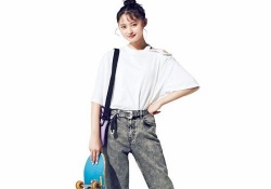 【乃木坂46】遠藤さくら、モデルっぷり全開！ジーンズ姿がかわええｗｗｗ