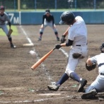 高校野球岡山大会、審判が選手の邪魔をして1時間近く中断