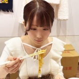 『[再掲] 本日(1月2日) BS-TBS「ラーメンを食べる。」に、大谷映美里が出演【イコラブ】』の画像