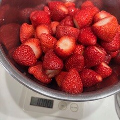 いちごの行列。