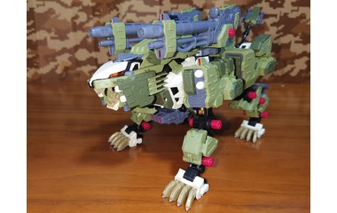 『壽屋ゾイド HMM032 RZ-041ライガーゼロパンツァー マーキングプラスVer.組立5回目!!完成からギミック等の紹介!!』の画像