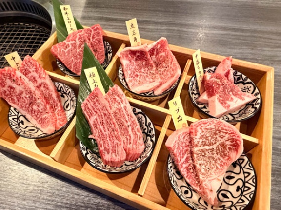 「焼肉そう太」の『そう太の箱盛り』など（大和市大和東）【やまとぴグルメ】
