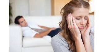 へその形がコンプレックスなんだけど、友達にプールに誘われたとき覚悟を決めてビキニを買った。そして当日・・・