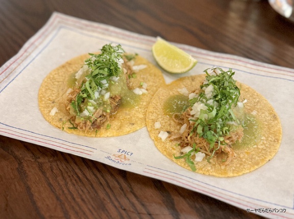 【Spicy Sombrero】　at　Sukhumvit Soi13と15の間　～8月オープン！本格タコスとマルガリータが楽しめるメキシカン～