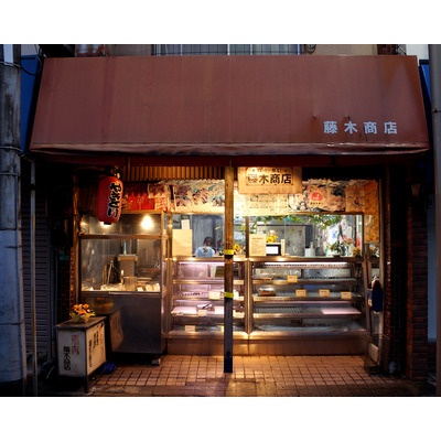 生クラフトビールとの一期一会の出会いが楽しい 練馬区関町 関町セラー 酒場ライターパリッコの業務日報 今日の一杯 Powered By ライブドアブログ