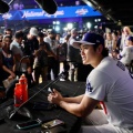 【MLB】大谷翔平　前日会見「ドジャース以外ですごい選手は？」の問いに、ドジャースの中継ぎ投手の名前をあげる