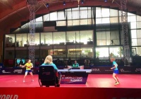 チェコの天国までプラハ 約１時間 チェスキー ラーイ 猫とプラハ