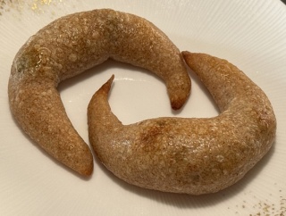 品川駅中「VERACE PANETTERIA-GASTRONOMIA(ヴェラーチェ パネッテリア-ガストロノミア)エキュート品川」店で高級パンを買う